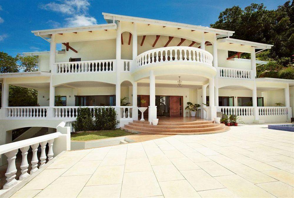 Petit Amour Villa Glacis  Bagian luar foto